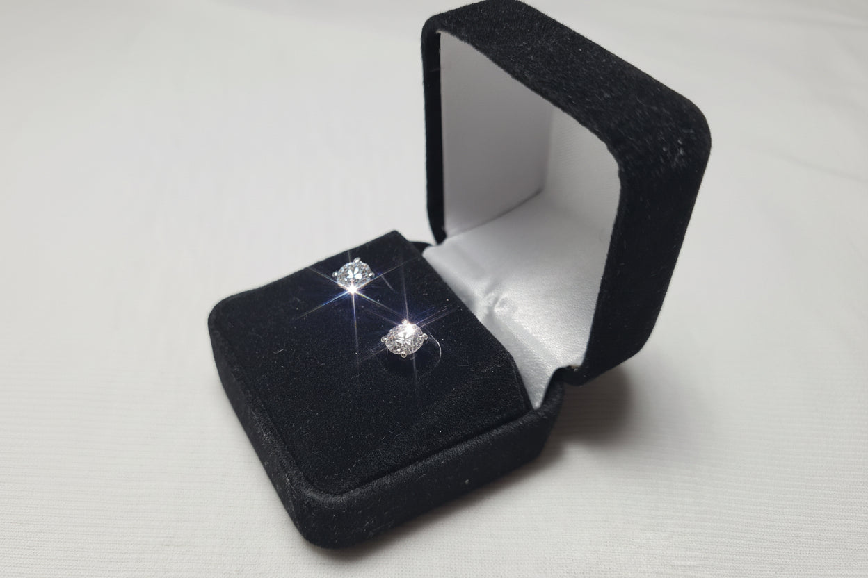 Diamond Stud Earrings – D Colour, IF Clarity, IGI Certified